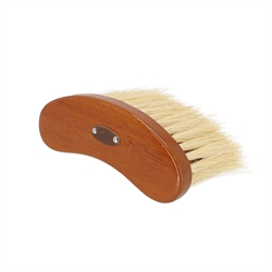 QHP Grooming sæt ROYAL - Naturbørster i æske /Brun - Bandy brush med lange børster